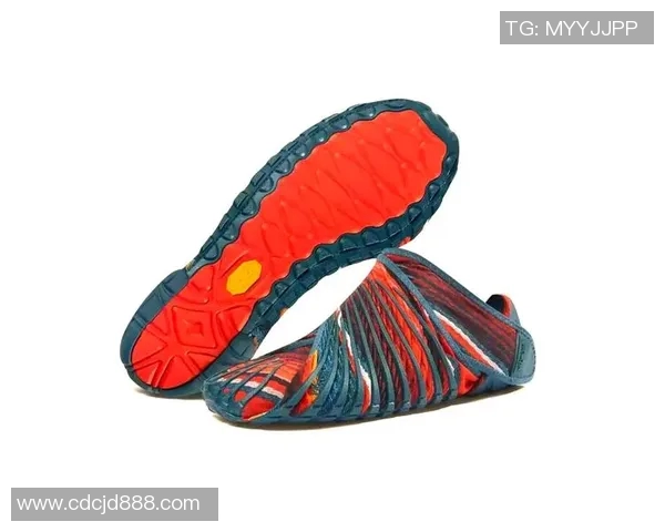 每周足球球星鞋履上脚频次揭秘分析如何影响场上表现与品牌合作