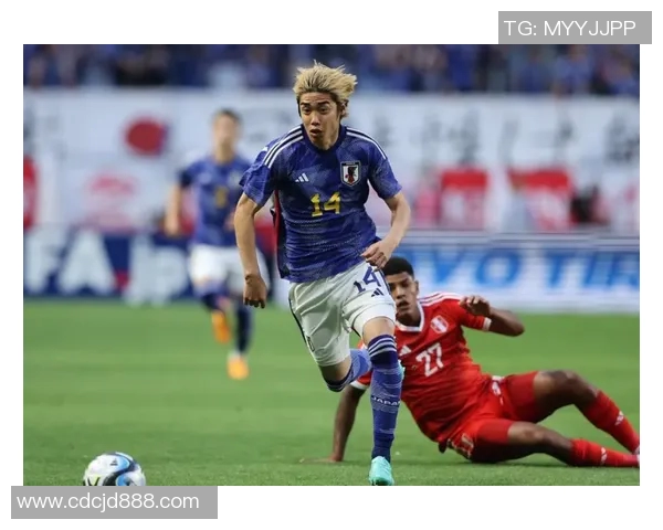 日本足球新星三蒲亮相赛场引关注未来可期 日本足球新星三蒲亮相赛场引关注未来可期