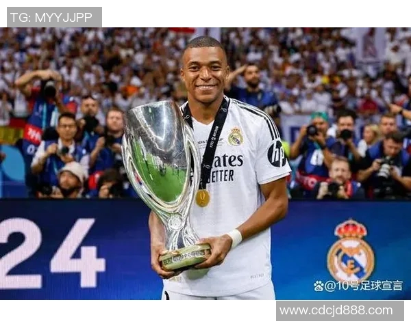 法国足球天才姆巴佩崛起之路及其在国际赛场上的辉煌成就 法国足球天才姆巴佩崛起之路及其在国际赛场上的辉煌成就